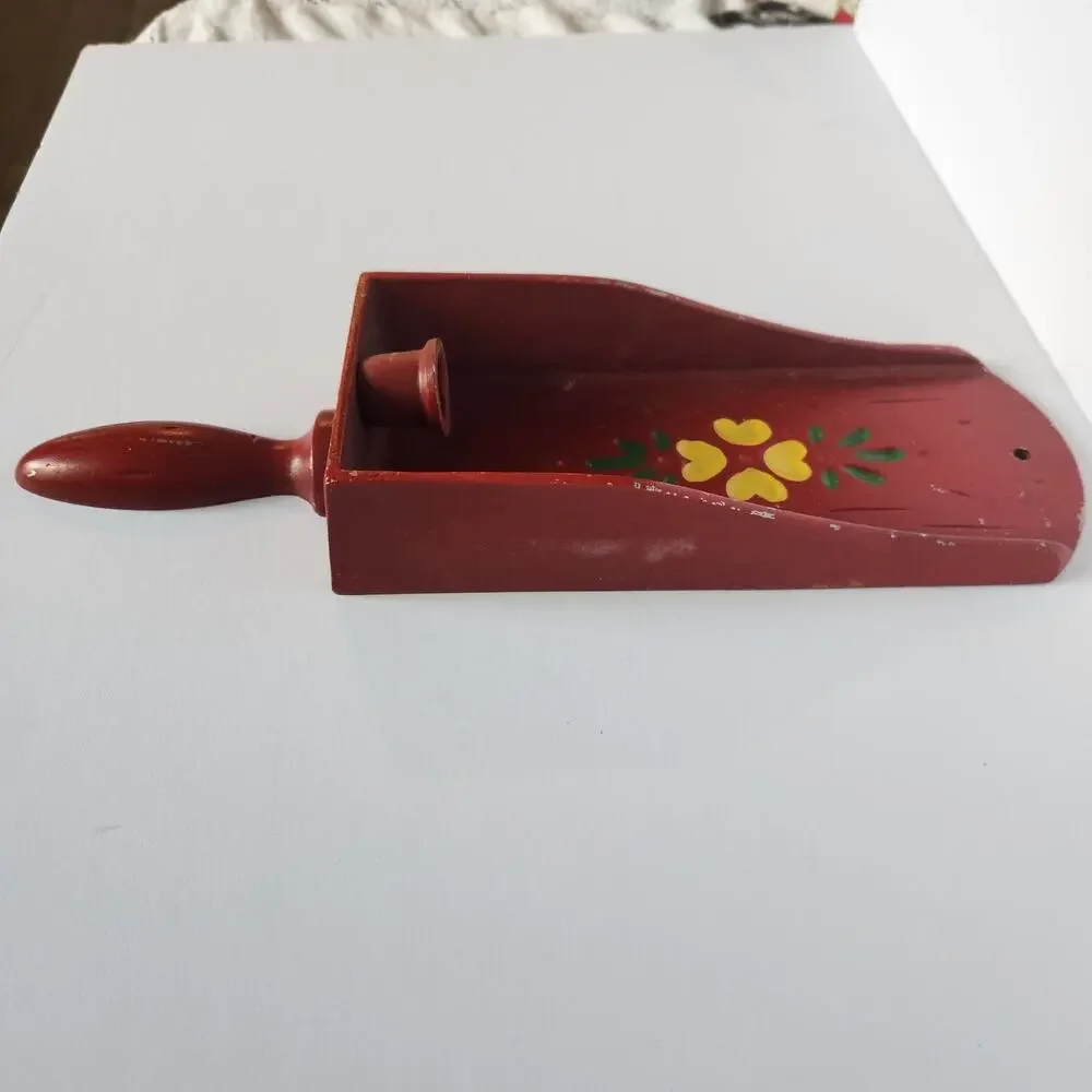 Vintage MCM Wall Sconce Candleholder Tole Floral Folk Art Metal Red Shabby Boho